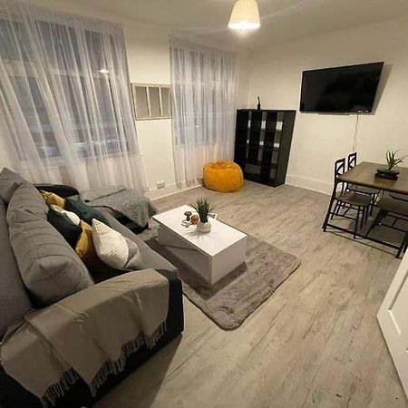 Beautiful 2 Bedroom On Tower Bridge Londres Exterior foto